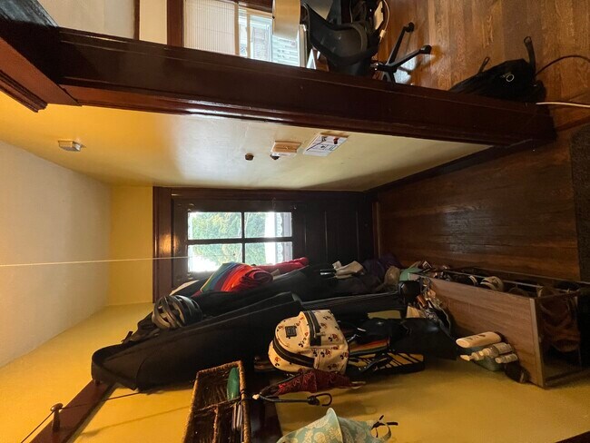 16 Silvey Place unit 2, Somerville, MA 02143 - photo 5