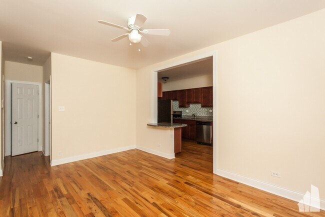 621 W Cornelia Ave unit 6212, Chicago, IL 60657 - photo 4