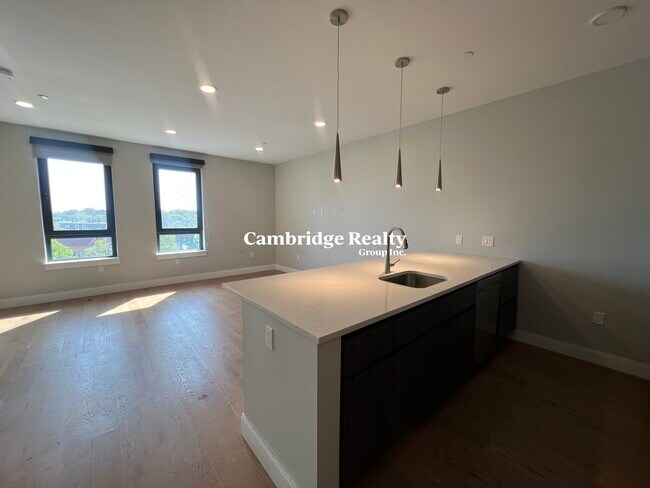 8 Central St unit T, Somerville, MA 02143 - photo 2