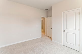 1640 Elk Run Dr, Fayetteville, NC 28312