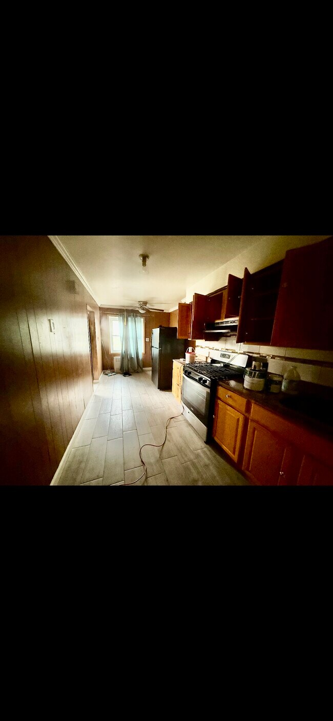 2460 Brigham St unit 1st floor, Brooklyn, NY 11235 - photo 3