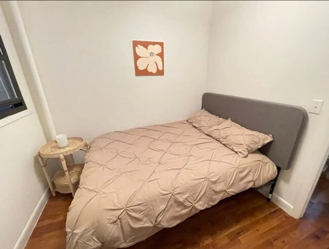 410 E 60th St unit ID1328954P, New York, NY 10022 - photo 5