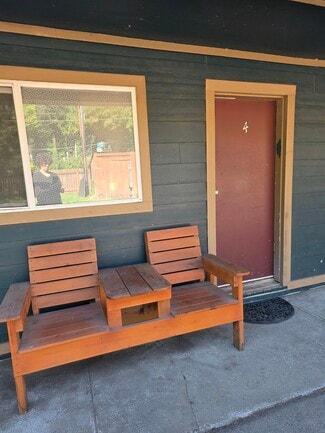 61716 Us-26 Unit 4, Brightwood, OR 97011