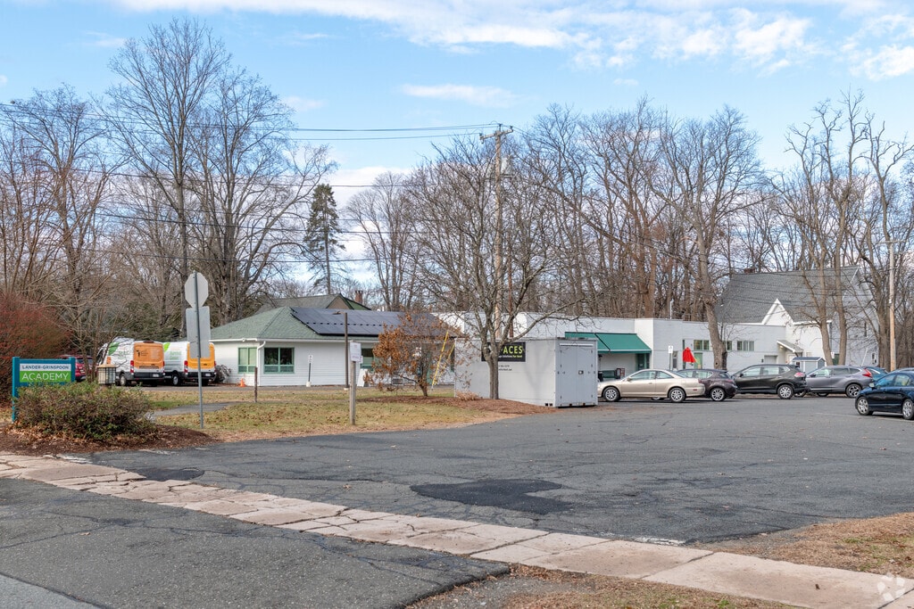 The Lander Grinspoon Academy is a private school in Northampton that focuses on faith.