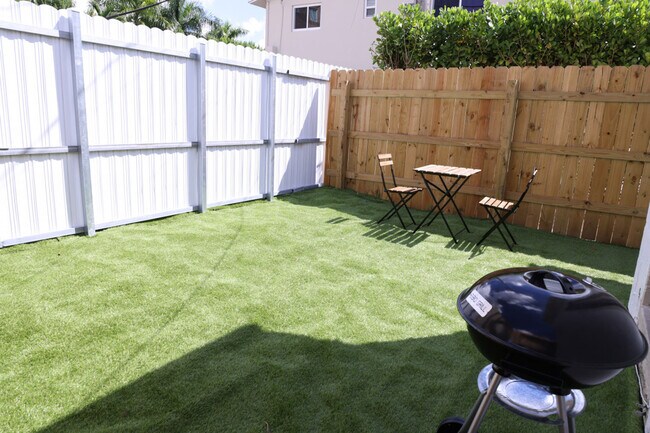 1109 Douglas Rd unit ID1056523P, Miami, FL 33135 - photo 7