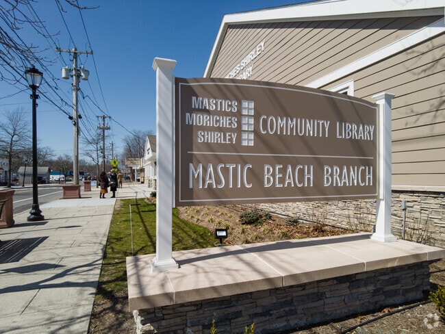 Mastic Beach Library located on Main St in Mastic Beach NY.