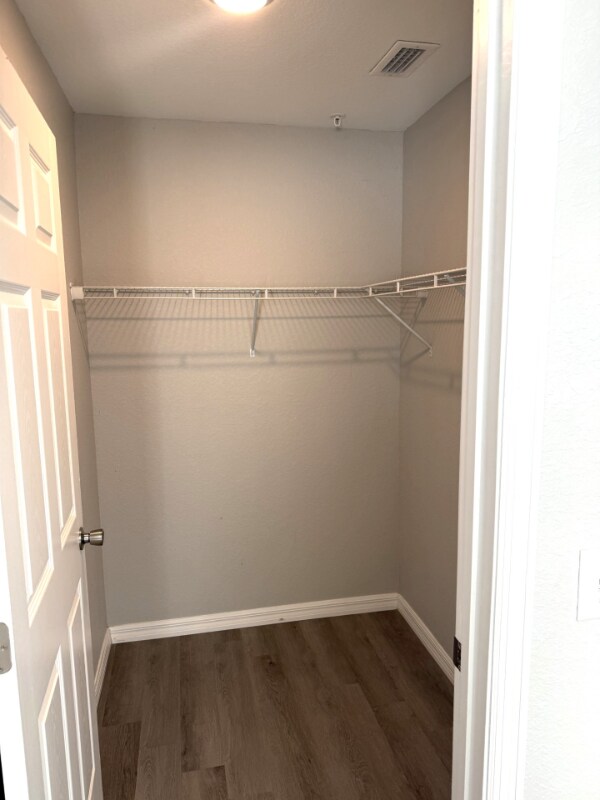 1935 Ave O SW unit 107, Winter Haven, FL 33880 - photo 4