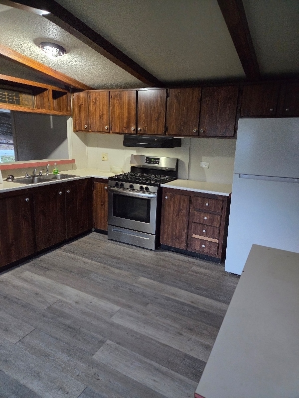 8 Geer Rd, Hudson Falls, NY 12839