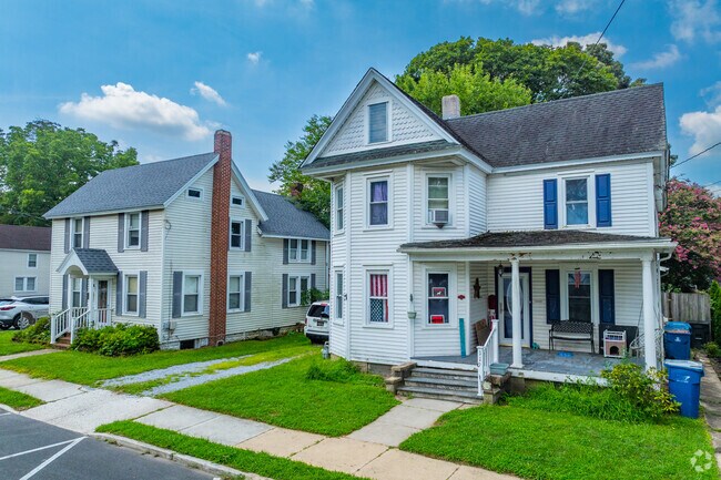 A mix of historic colonial and Victorian homes fills the neighborhood.
