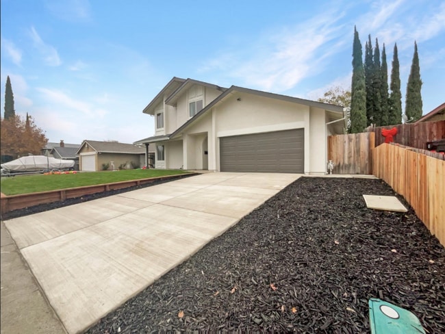 7952 Summerplace Dr, Citrus Heights, CA 95621 - photo 2