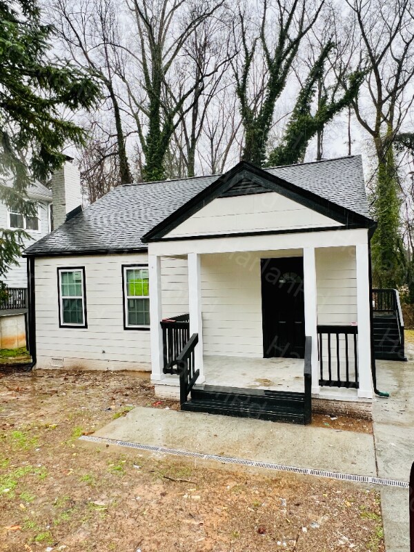 955 Byron Dr SW, Atlanta, GA 30310