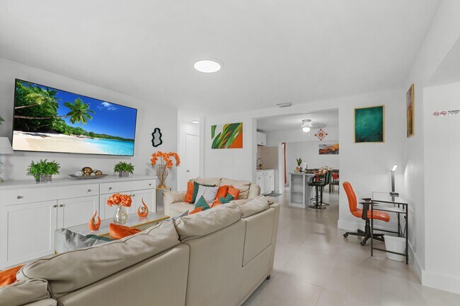 3880 NW 5th St, Fort Lauderdale, FL 33311 - photo 2