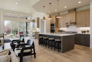 8325 N Hargrave St, Camas, WA 98607