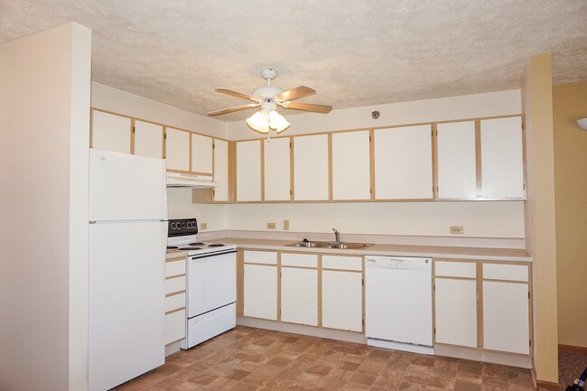 Crestview, Sidney, NE 69162 - photo 3