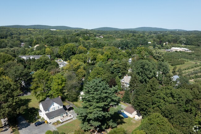 With a population of just 1,650 there is plenty of room to spread out in Milton, NY.