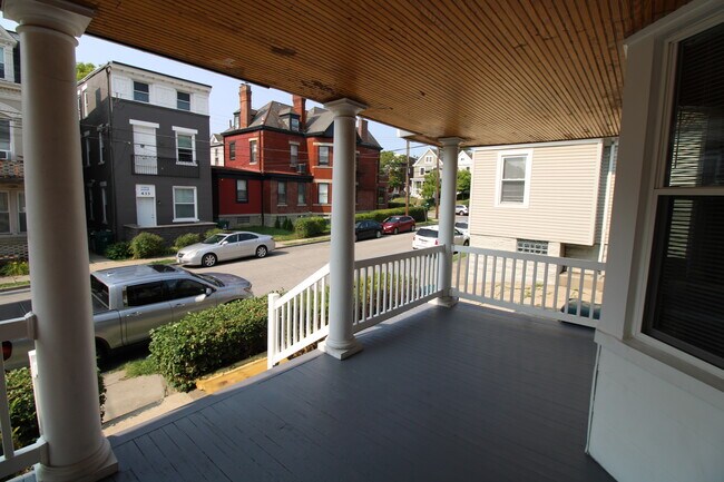 Front Porch. Great Place to Relax