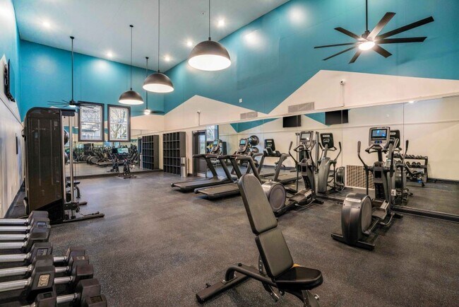 The Knoll at Fair Oaks, Fairfax, VA 22033 - photo 7