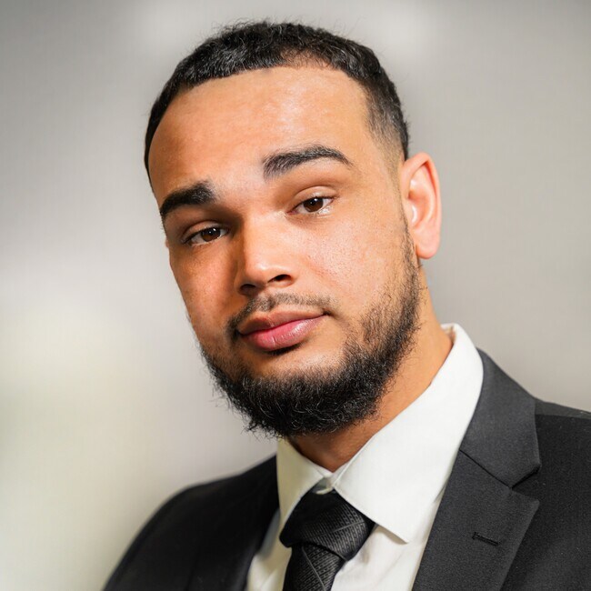 Agent Photo