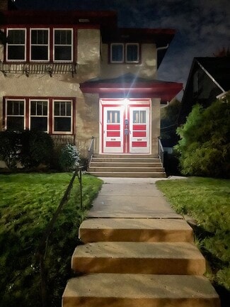 2948 45th Ave S, Minneapolis, MN 55406