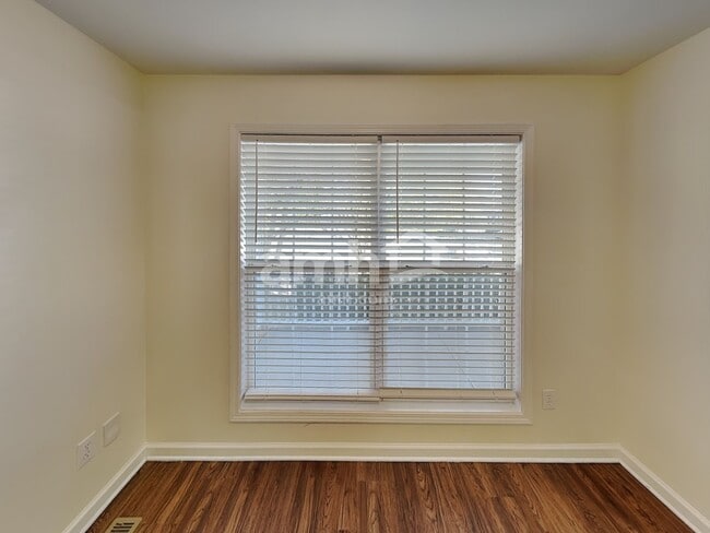 204 Bates Ct, Spring Hill, TN 37174 - photo 6