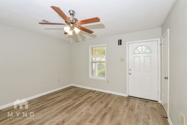 3403 Brockcrest Cove, Memphis, TN 38128 - photo 6