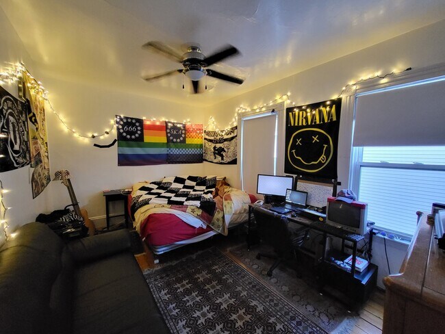 15 Higgins St unit 2, Allston, MA 02134 - photo 4