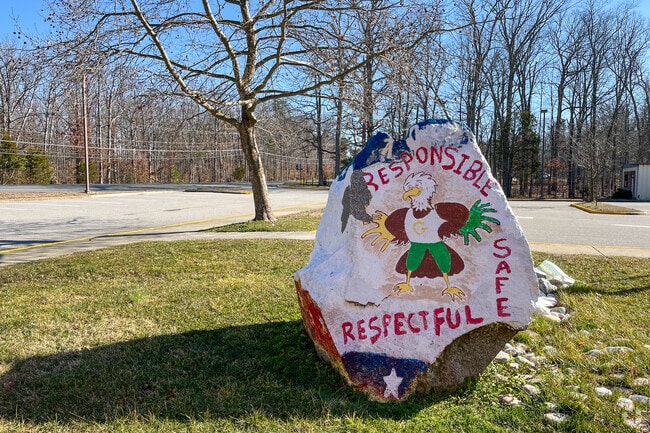 Gunston Elementary School