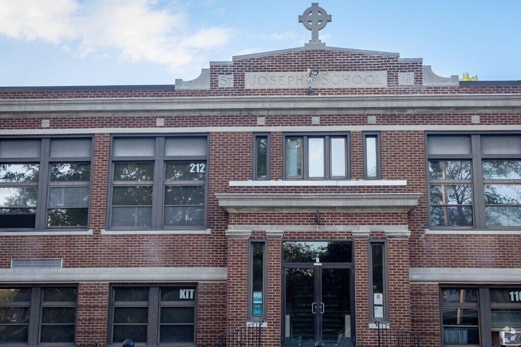 St Joseph Elementary School provides education in the neighborhood of 
Portage County