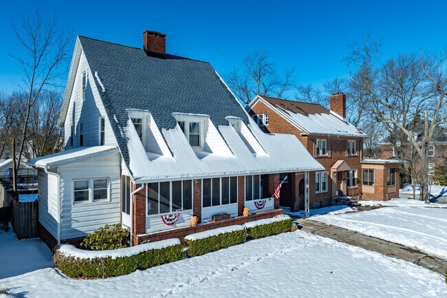 Mansfield had a population boom that is reflected in the era's south side Midcentury homes.