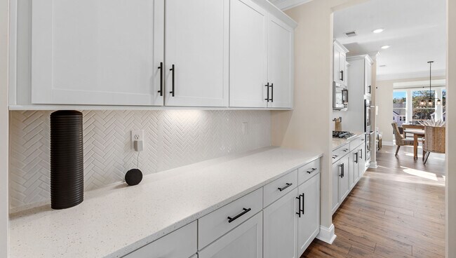 423 Fiery Rd, Mauldin, SC 29607 - photo 6