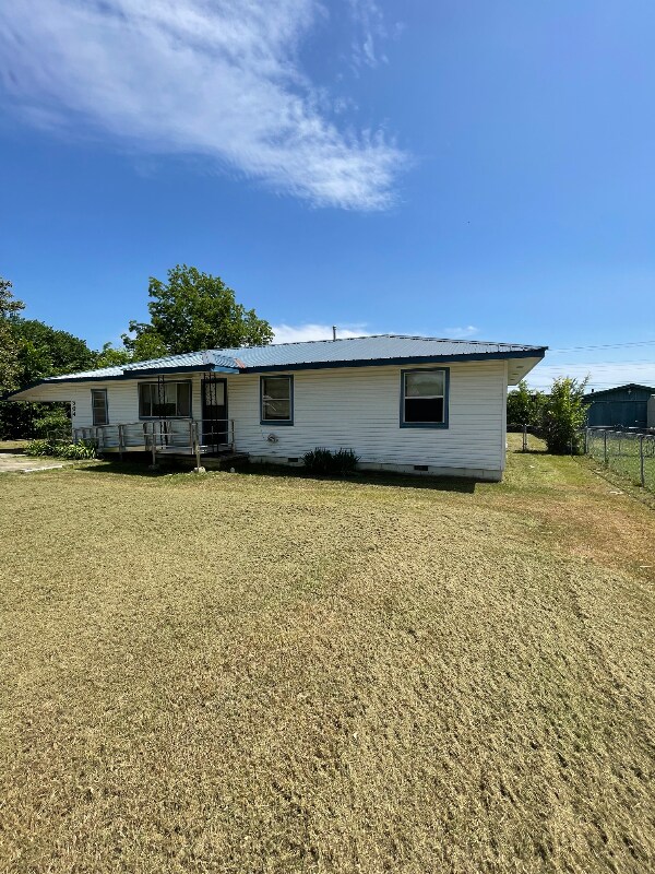 304 W Denton Ave, Sallisaw, OK 74955