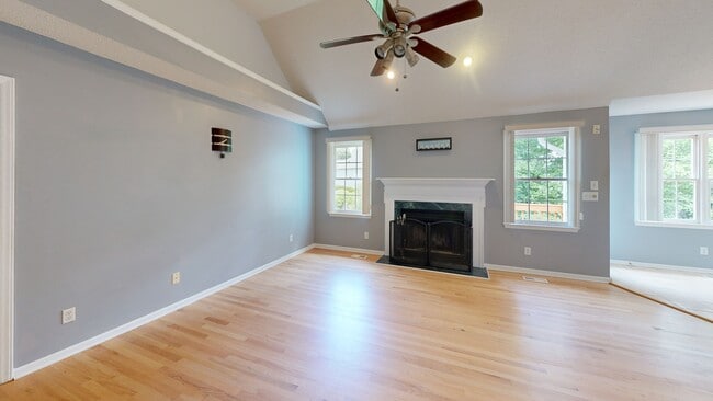 11113 N Radner Way, Raleigh, NC 27613 - photo 2