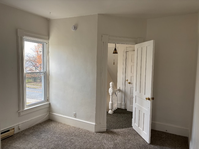 174 Main St unit 2, Altamont, NY 12009 - photo 4