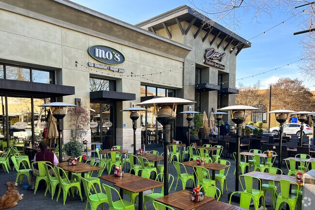 There are plenty of unique choices for food in the Castlemont neighborhood.