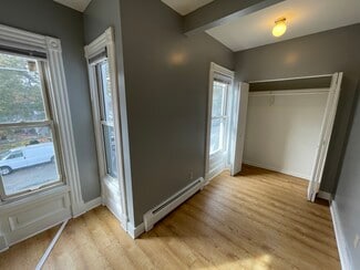 327 Greenwich Ave Unit 2, New Haven, CT 06519