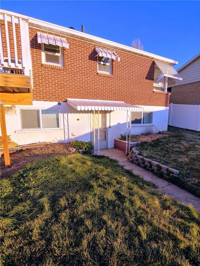 4469 Orchard Ave Unit B, Ogden, UT 84403