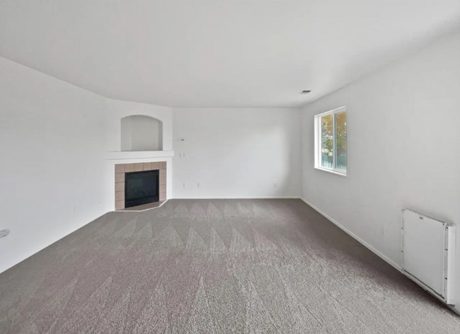 184 N 17th Ct, Brighton, CO 80601 - photo 2