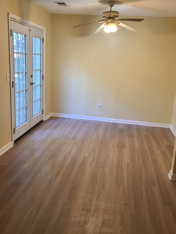 4110 Hawthorne Cir SE unit 3, Smyrna, GA 30080 - photo 3