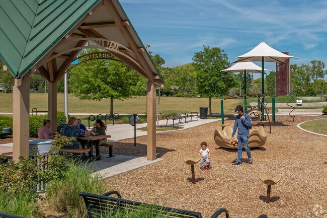 Longwood parents can bring the kiddos to Reiter Park,for plenty of fun.