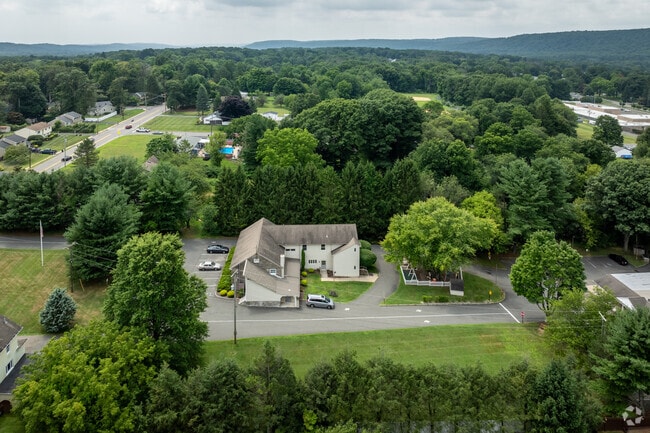 American Christian School is a well rated private school in Roxbury Township, NJ.