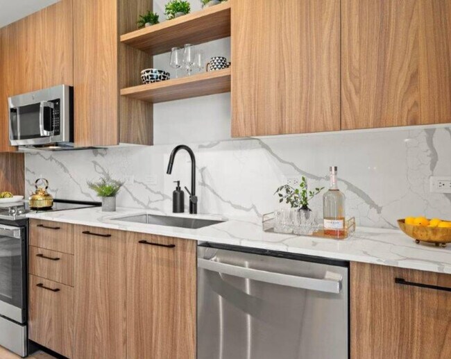 11285 Biscayne Blvd unit 811, Miami, FL 33181 - photo 7