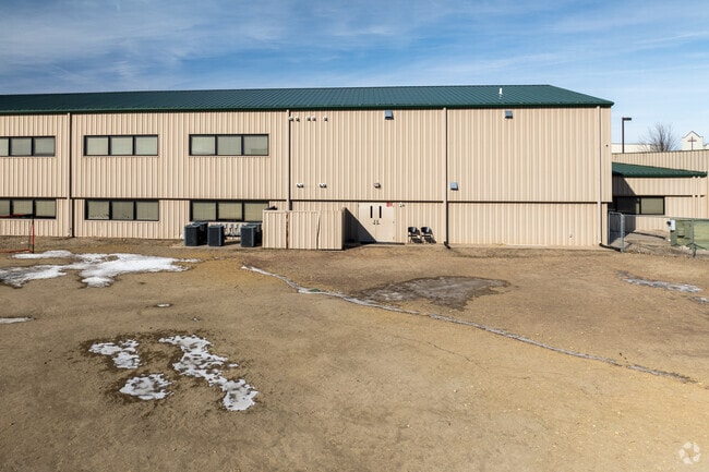 This is the back entry for Annoor Islamic School.