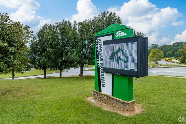 Kennesaw Mountain High School rates an 8 out of 10 on Great Schools.