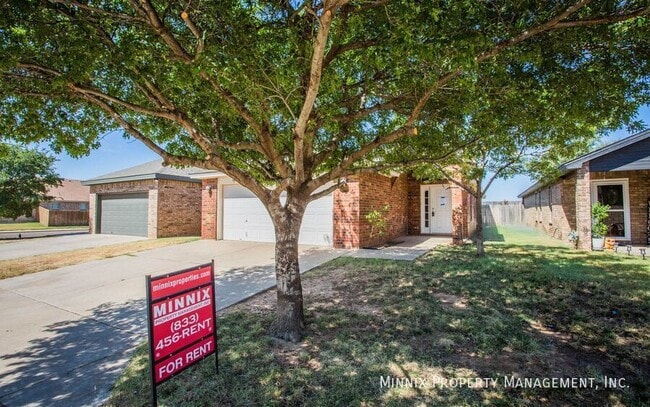 9910 Weatherford Ave, Lubbock, TX 79423 - photo 2
