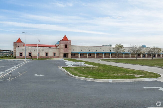 Raul A Gonzalez Jr Elementary School