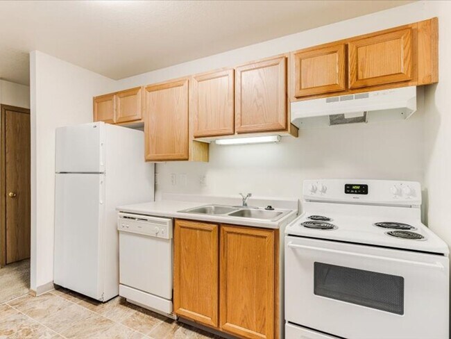 Ridgeview Terrace, Portland, OR 97219 - photo 4