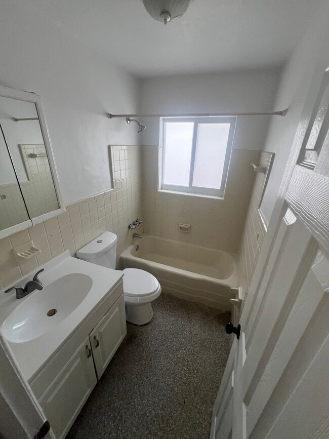 5831 NE 18th Ave unit 1, Fort Lauderdale, FL 33334 - photo 7