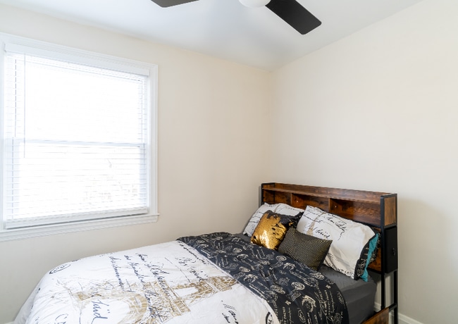 1663 Winford Rd, Baltimore, MD 21239 - photo 5