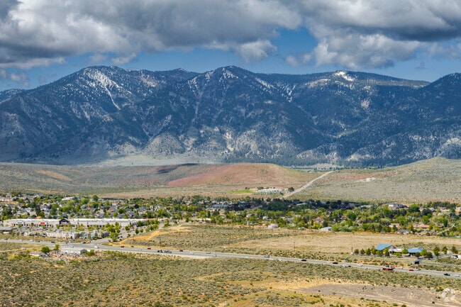 Indian Hills was established on the Eastern Slopes of the Sierra Nevada mountains which provides the community with fresh water and beautiful vistas.