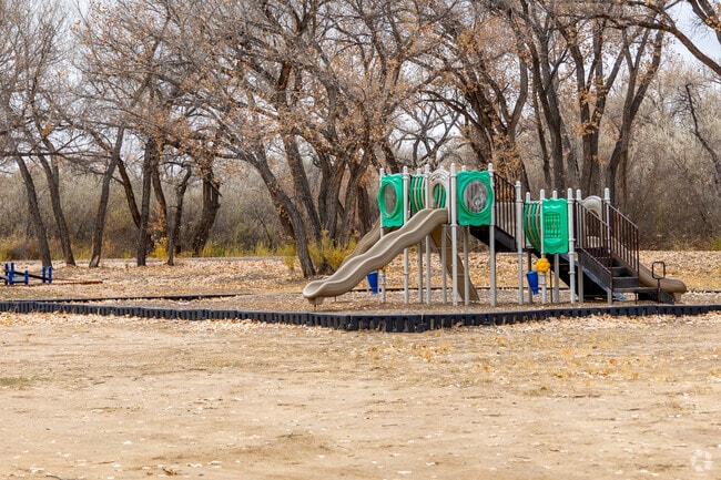 Locals gather at Vereda del Rio San Juan Park for fun and fitness.